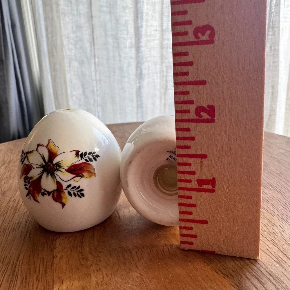 Vintage Sandford Salt and Pepper Shakers‎ Floral Bone China Egg Shaped England